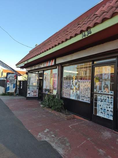 Hair Salon & Barber Shop
