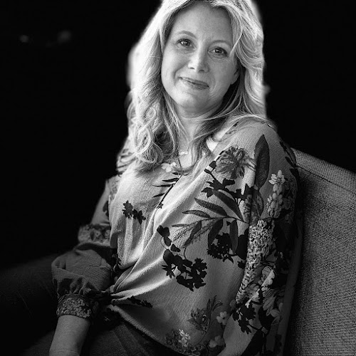 KAREN FRAZIER, THE LEGENDS OF REAL ESTATE
