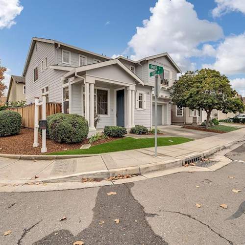 Vinh Vu - Compass, REALTOR®
