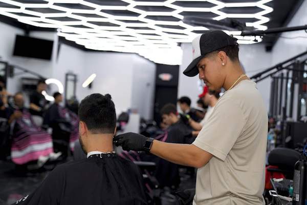 Miami Barber House - Barbershop