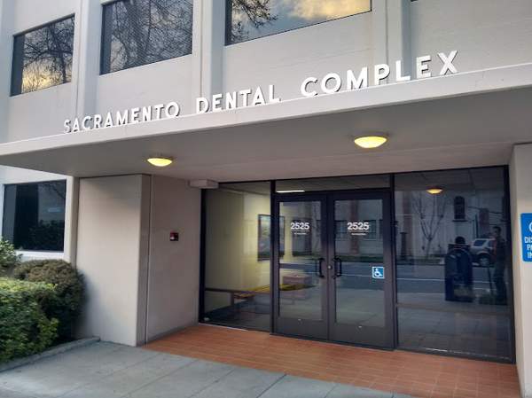 Cuevas & Ramos Prof Dental Corp