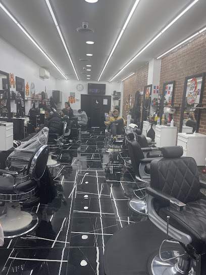 Los Gigantes Barber Shop III