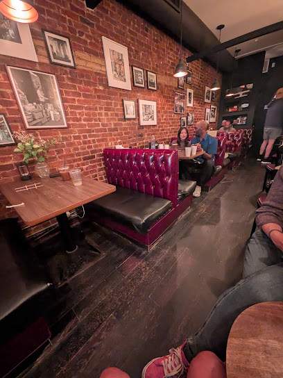 Shelly's NA Pub and Cafe