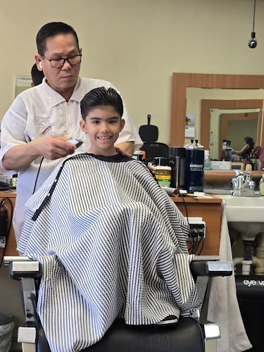 Linh's House of Barbers And Beauty